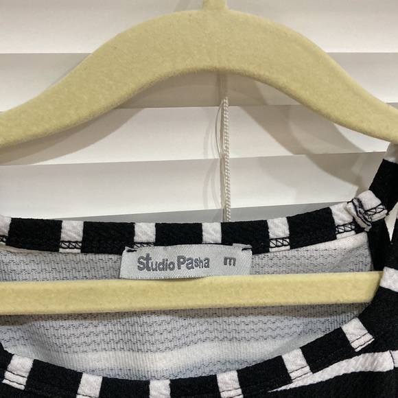 Black and white striped tank. - Picture 3 of 3